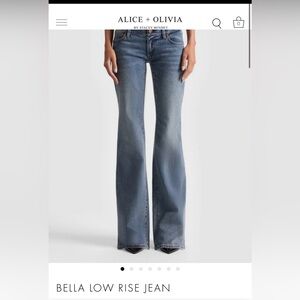 Alice + Olivia Women's Flare Jeans in Blue
